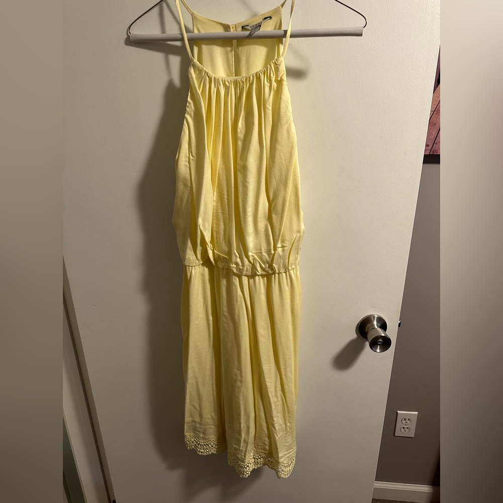Guess Light Yellow Dress